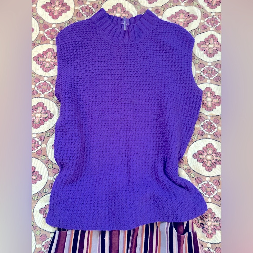 Vintage 60s bright purple sleeveless sweater mock turtleneck gr8 shape, M-L